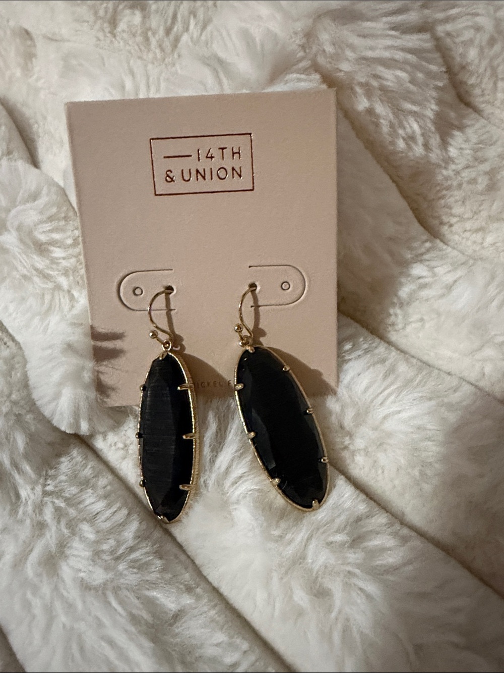 14th & Union Black Oval Gold-Trim Dangle Earrings
